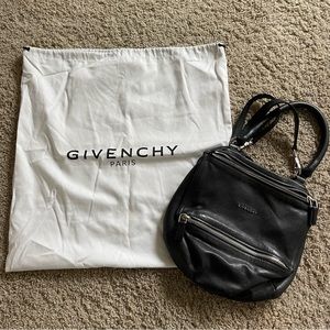 GIVENCHY Sugar Goatskin Small Pandora Black